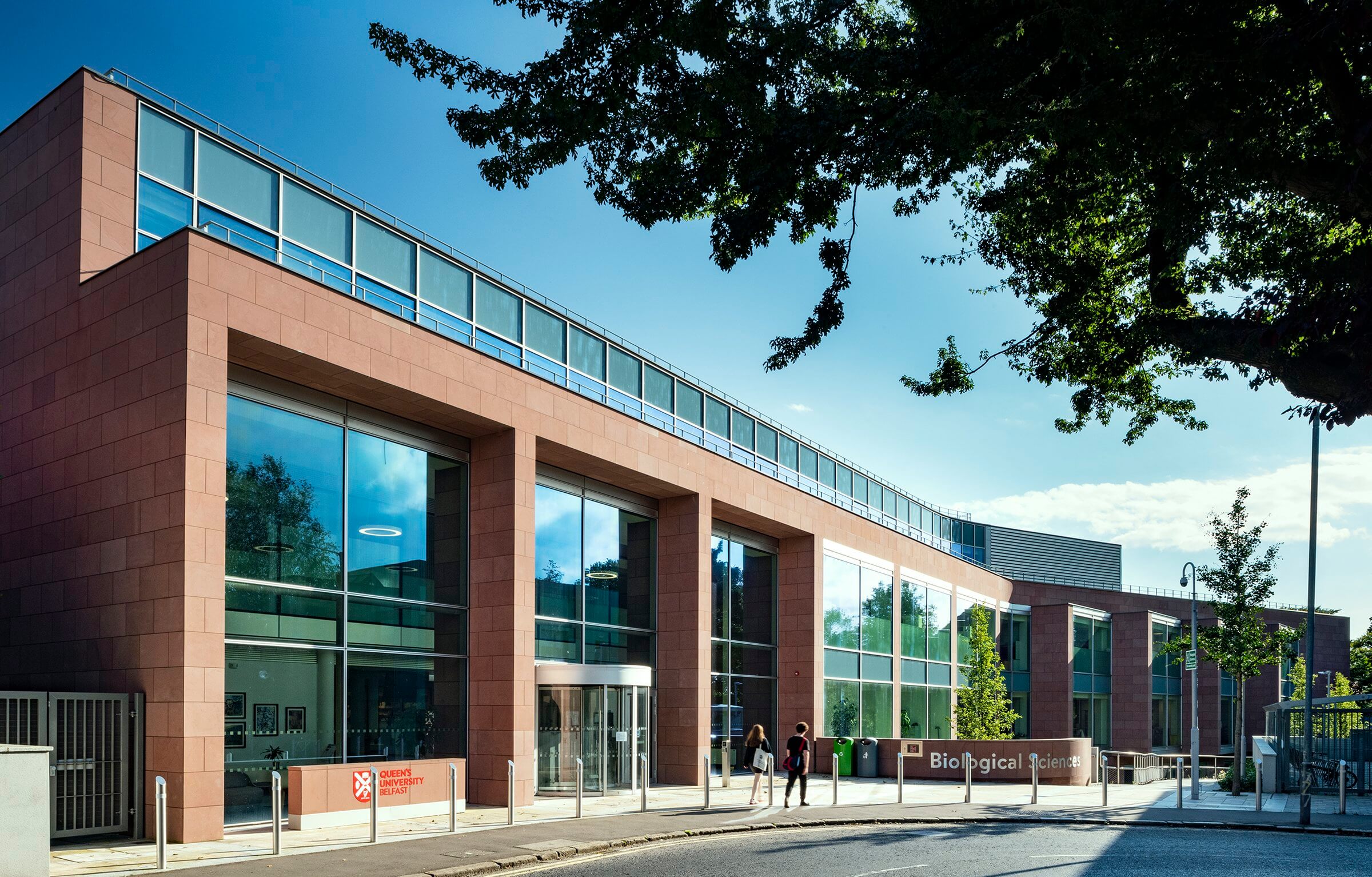 QUB School of 
Biological Sciences